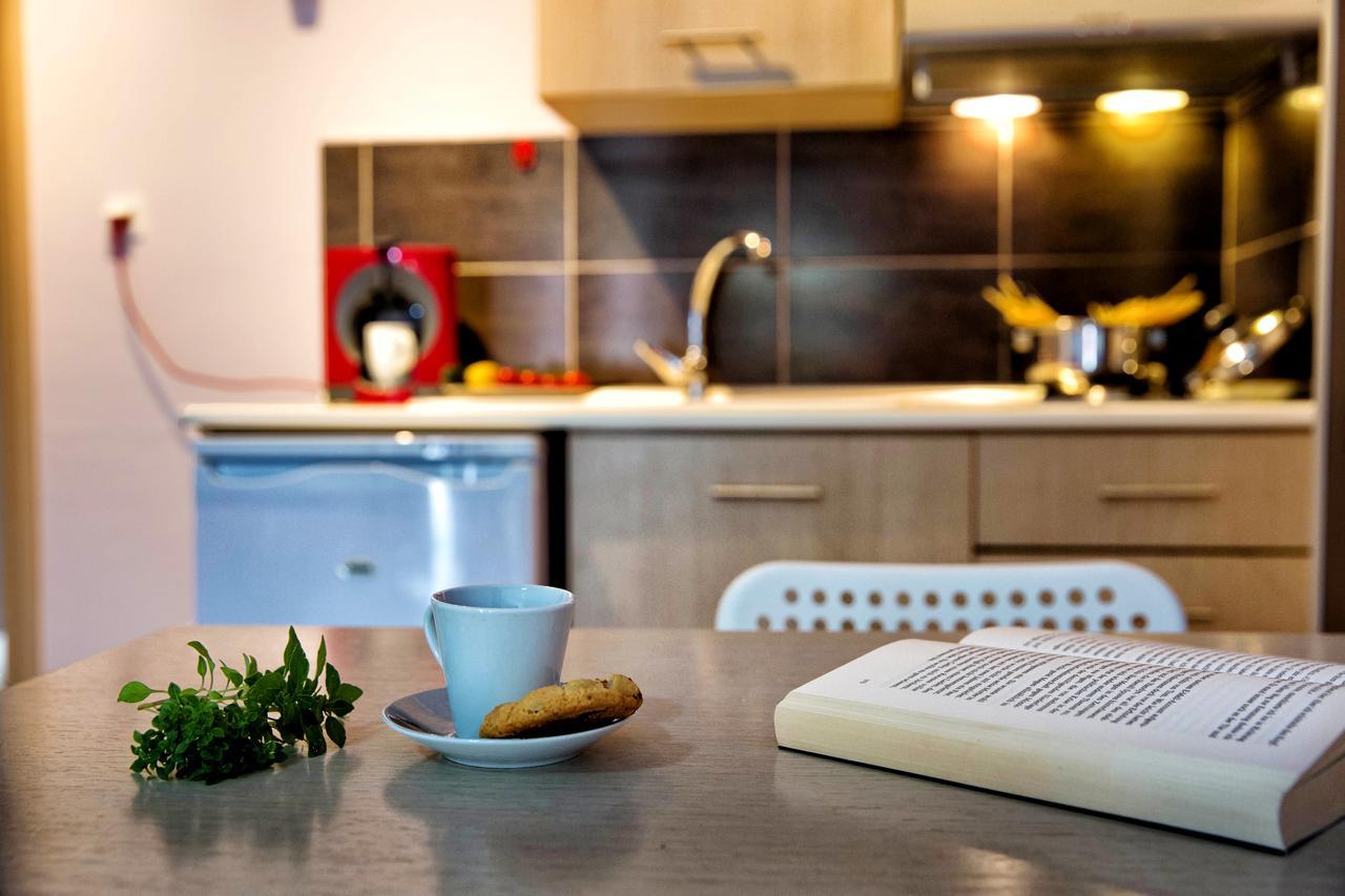 Ilida Apartments Néa Péramos Εξωτερικό φωτογραφία
